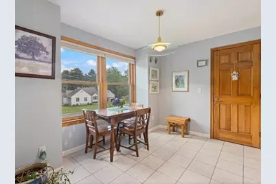 110 Pheasant Lane, Manchester, NH 03109 - Photo 5