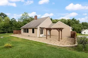 110 Pheasant Ln, Manchester, NH 03109 - Photo 27