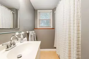140 Cass St, Portsmouth, NH 03801 - Photo 9