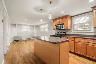 140 Cass St, Portsmouth, NH 03801 - Photo 5