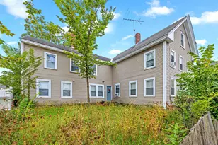 10 Mulberry St, Nashua, NH 03060 - Photo 35