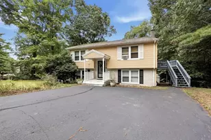 29 Hersey Ln, Newmarket, NH 03857 - Photo 3