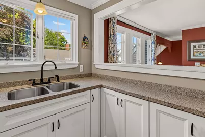13 Hilltop Place, New London, NH 03257 - Photo 7