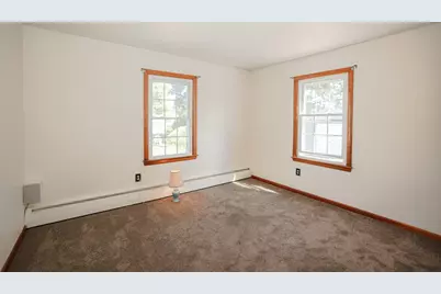 16 Briand Drive, Nashua, NH 03063 - Photo 9