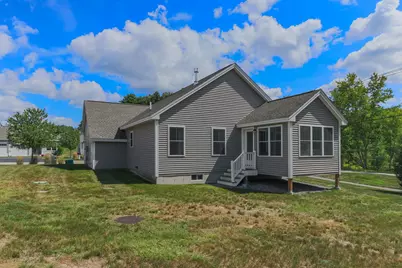 39 Pasture Lane #1, Nashua, NH 03062 - Photo 5