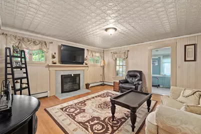20 Lawrence Street, Andover, NH 01810 - Photo 19