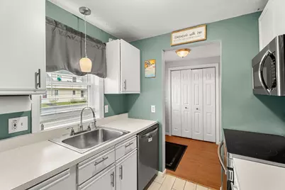 61 Bluffs Drive, Concord, NH 03303 - Photo 5