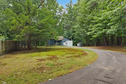 17A Edgewood Avenue, Merrimack, NH 03054 - Photo 3