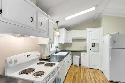 5 North Dewberry Lane, Rochester, NH 03867 - Photo 3