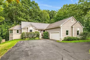 1 Mastin Dr, Newmarket, NH 03857 - Photo 1
