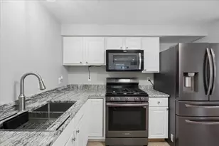 62 Collins Landing Rd, Weare, NH 03281 - Photo 9