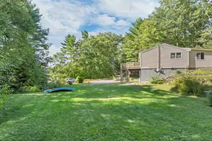 34 Hollings Dr, Webster, NH 03303 - Photo 5