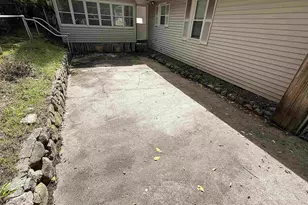 568 Rockingham St, Berlin, NH 03570 - Photo 9