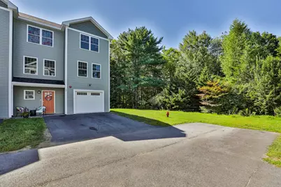 4 Bovee Way #B, Epping, NH 03042 - Photo 1