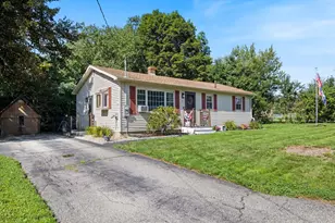 2 Hemlock Cir, Dover, NH 03820 - Photo 1