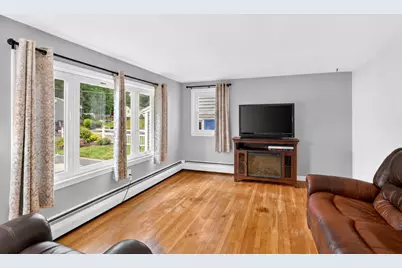 16 Beverly Avenue, Salem, NH 03079 - Photo 3