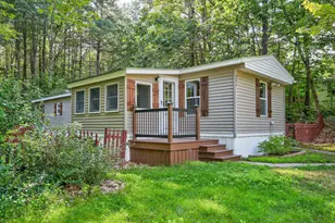 331 Lamplighter Dr, Conway, NH 03818 - Photo 1