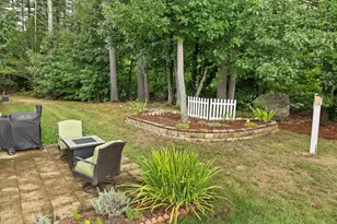 7A Benning St, Amherst, NH 03031 - Photo 7