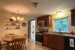 40 Atherton Ave, Nashua, NH 03064 - Photo 11