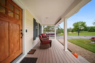 47 Nottingham Rd, Raymond, NH 03077 - Photo 3