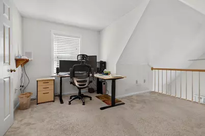 32 Bartemus Trail, Nashua, NH 03063 - Photo 21