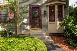 32 Bartemus Trail, Nashua, NH 03063 - Photo 3