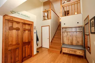 8 Raelynn Dr, Derry, NH 03038 - Photo 5