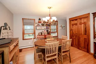 8 Raelynn Dr, Derry, NH 03038 - Photo 7
