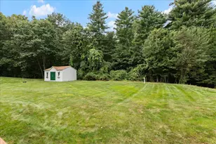 1049 Bridge St, Pelham, NH 03076 - Photo 49