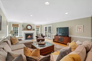 11 Puritan Dr, Bedford, NH 03110 - Photo 17