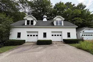 226 Amesbury Rd, Kensington, NH 03833 - Photo 3