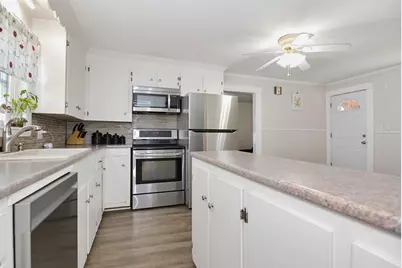 134 Laval Street, Manchester, NH 03102 - Photo 5