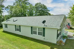 25 Mountain View Dr, Franklin, NH 03235 - Photo 35