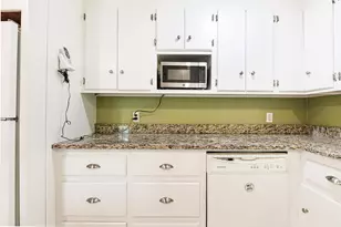 224 S Bennington Rd, Bennington, NH 03442 - Photo 13