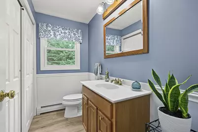 8 Woodbine Lane, Merrimack, NH 03054 - Photo 17