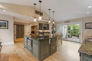 199 Middle Rd, Portsmouth, NH 03801 - Photo 15