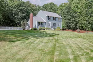 27 Marty Dr, Merrimack, NH 03054 - Photo 5