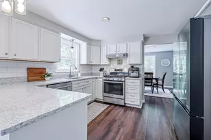 27 Marty Dr, Merrimack, NH 03054 - Photo 21
