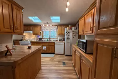 52 Lorna Street, Hollis, NH 03049 - Photo 3