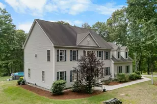 1237 Center Rd, Lyndeborough, NH 03082 - Photo 3
