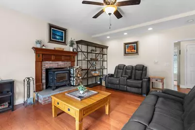 1237 Center Road, Lyndeborough, NH 03082 - Photo 9