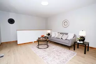 212 Colburn Rd, Temple, NH 03084 - Photo 17