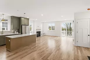 19 Eden Ln, Portsmouth, NH 03801 - Photo 5