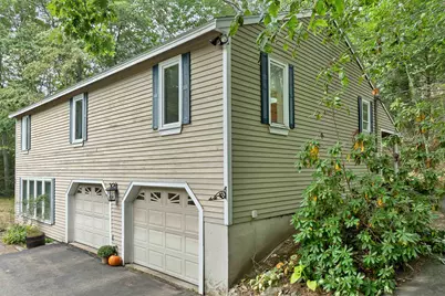 15 Abenaukee Drive, Wolfeboro, NH 03894 - Photo 5