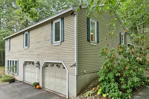15 Abenaukee Dr, Wolfeboro, NH 03894 - Photo 5