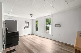 94 S State St, Concord, NH 03301 - Photo 11