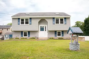 10 Lilac St, Hudson, NH 03051 - Photo 1