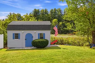 10 Lilac St, Hudson, NH 03051 - Photo 33