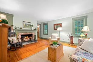 9 Checkerberry Ln, Bedford, NH 03110 - Photo 5