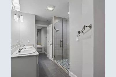 98 Riverwalk Way #8E, Manchester, NH 03101 - Photo 13